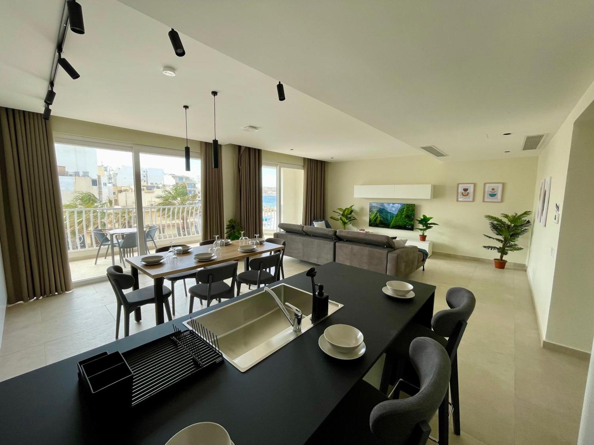 Bugibba Square Seafront Lux Apartments By Holi St. Paul's Bay Exterior foto